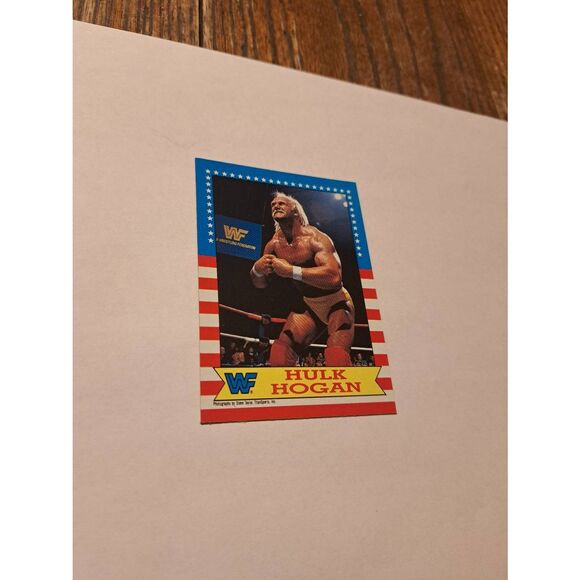 1987 Topps WWF Hulk Hogan Trading Card #3 Error Undated Back Vintage - Picture 1 of 3